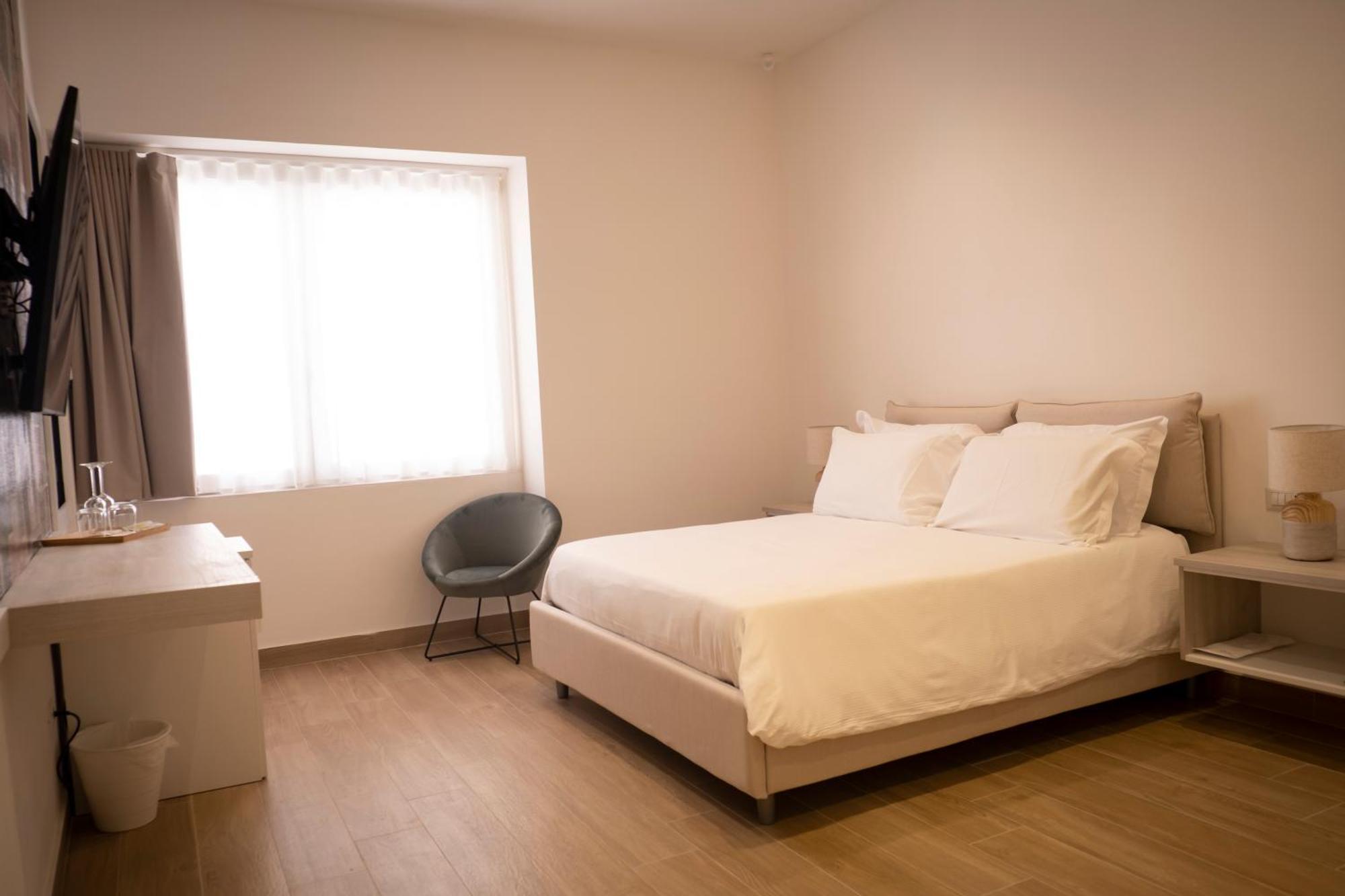 Monumental Luxury Rooms Caserta Eksteriør bilde