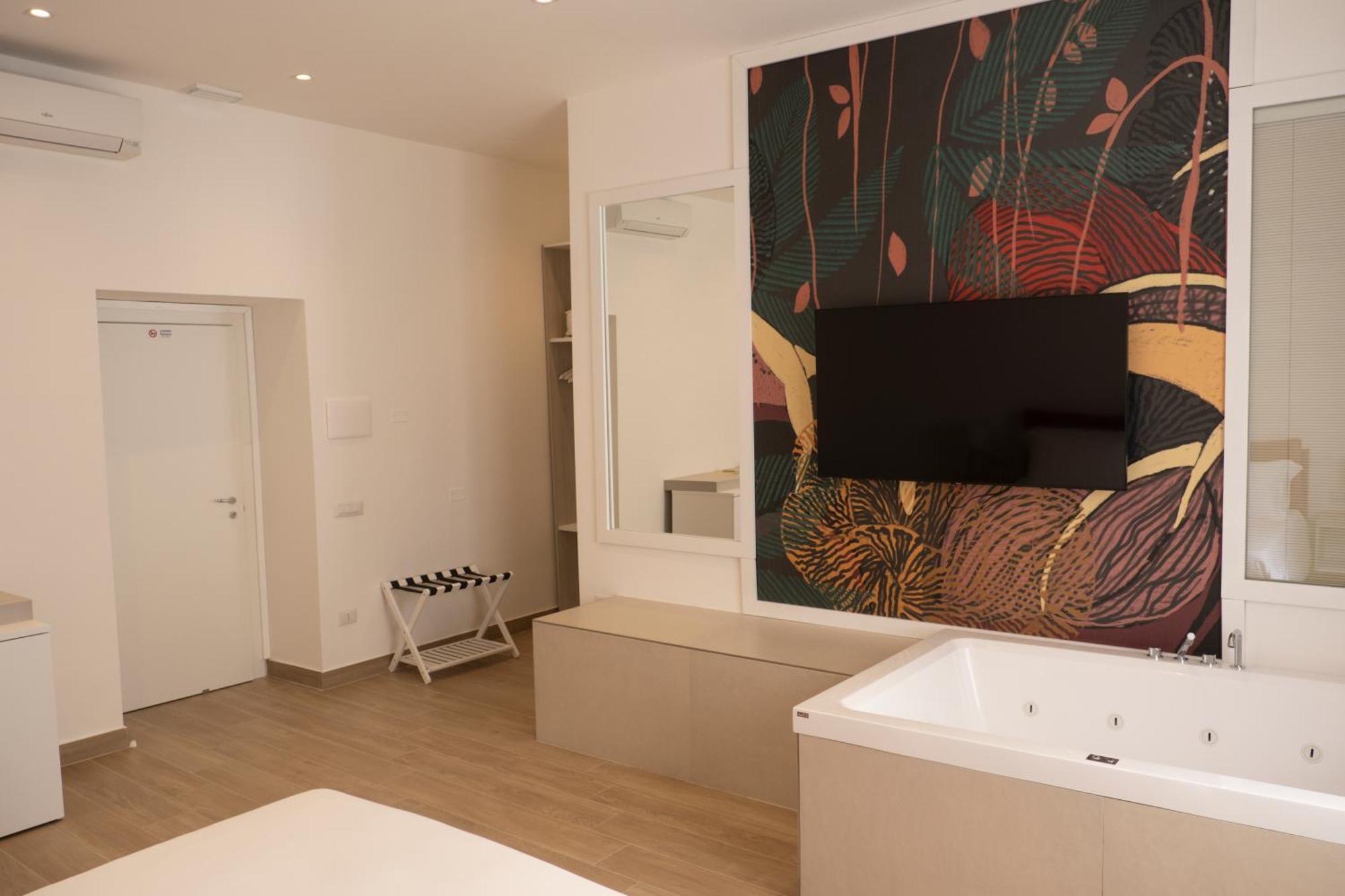 Monumental Luxury Rooms Caserta Eksteriør bilde